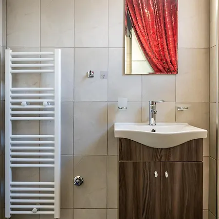 Center Apartment Larissa